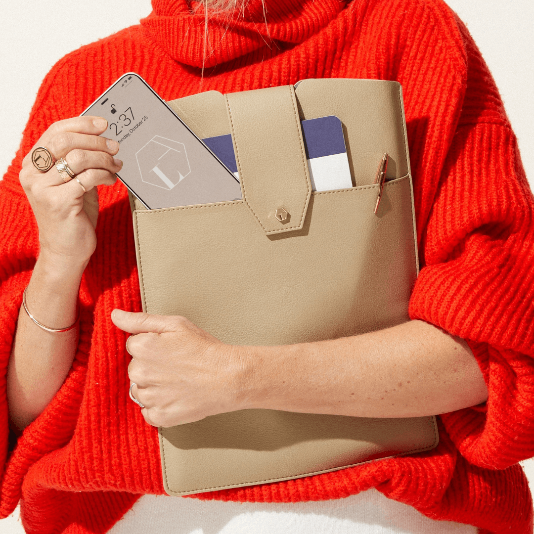 lindsay albanese laptop protector sleeve