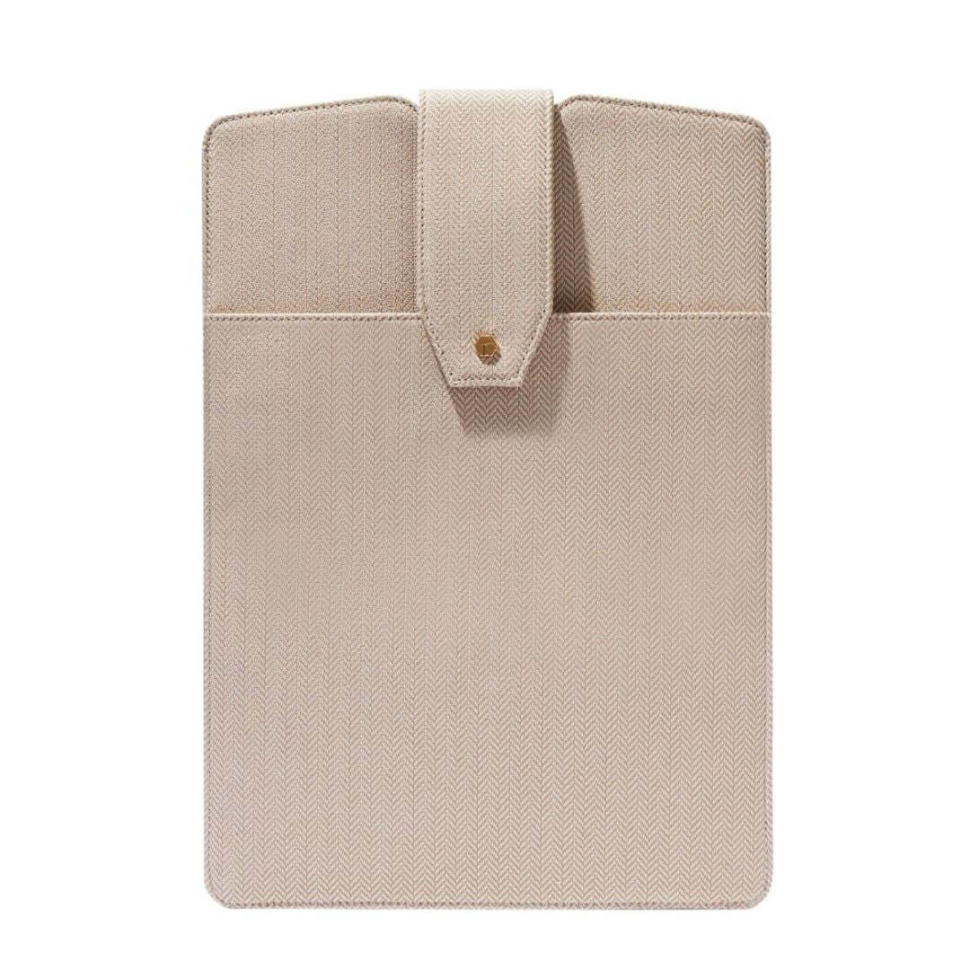 Beige Laptop Clutch by Lindsay Albanese in collaboration with fabfitfun. 